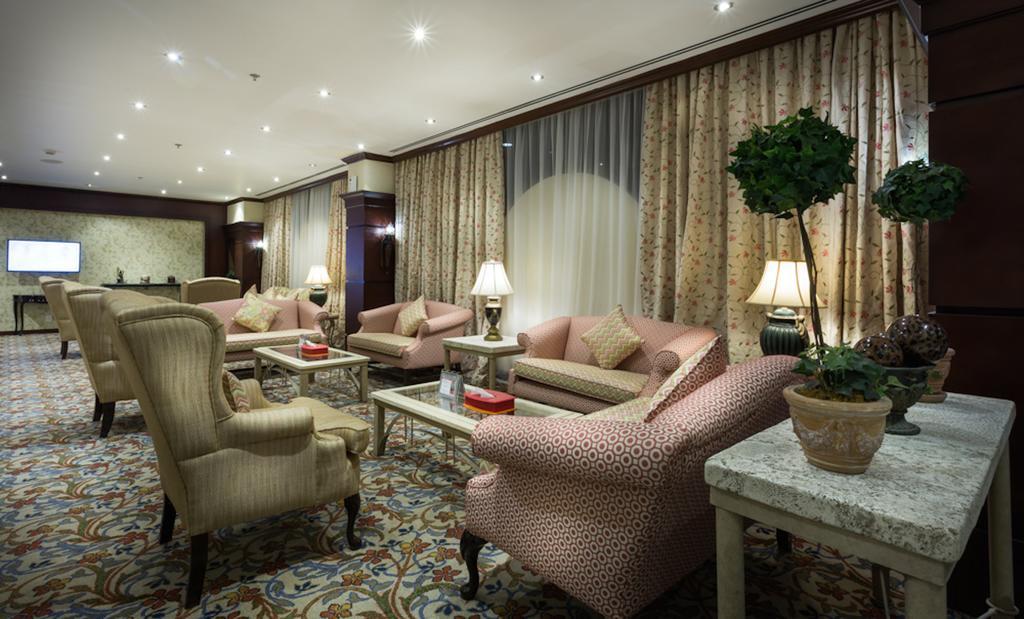 Hawthorn Suites By Wyndham אל חובר מראה חיצוני תמונה