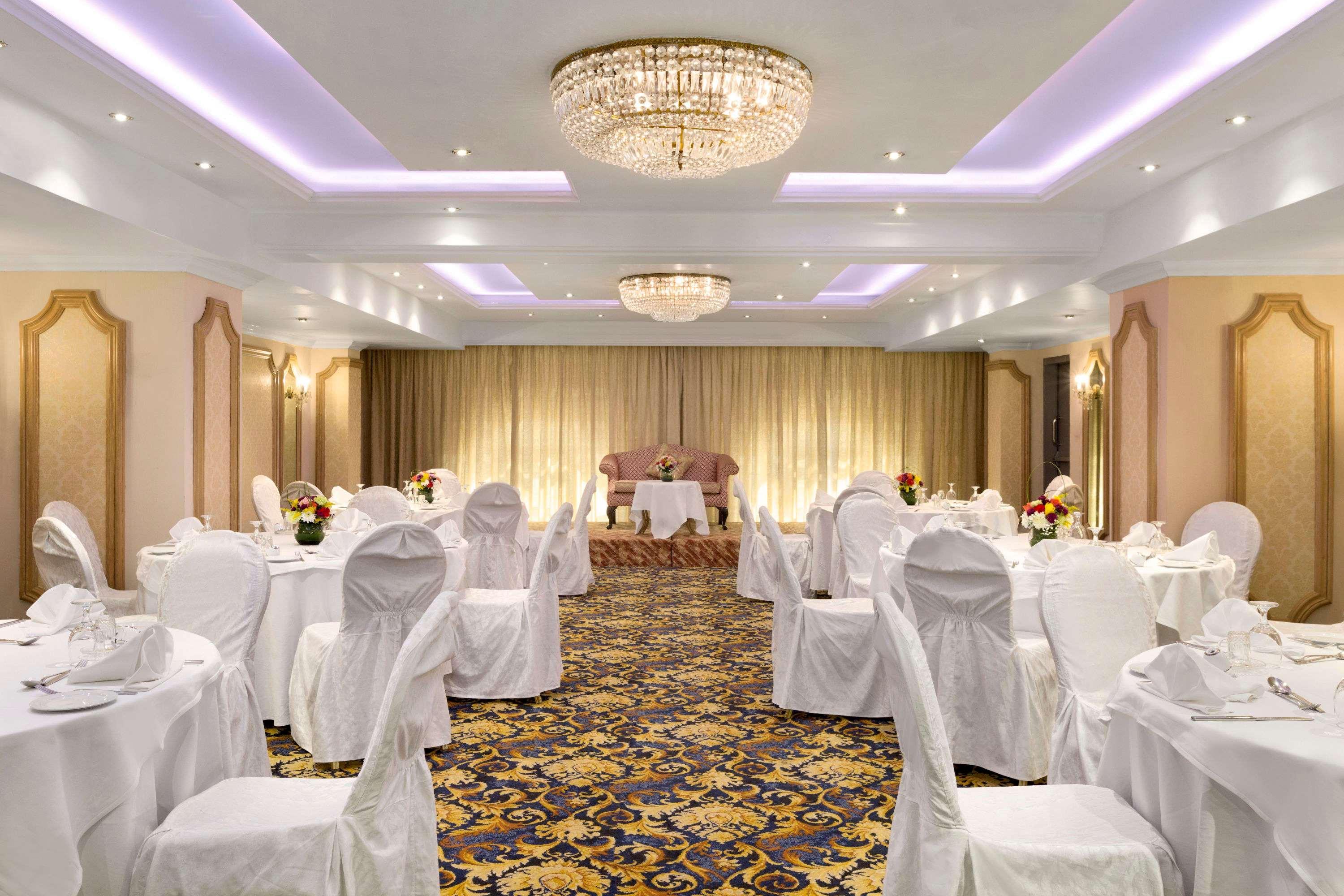 Hawthorn Suites By Wyndham אל חובר מראה חיצוני תמונה