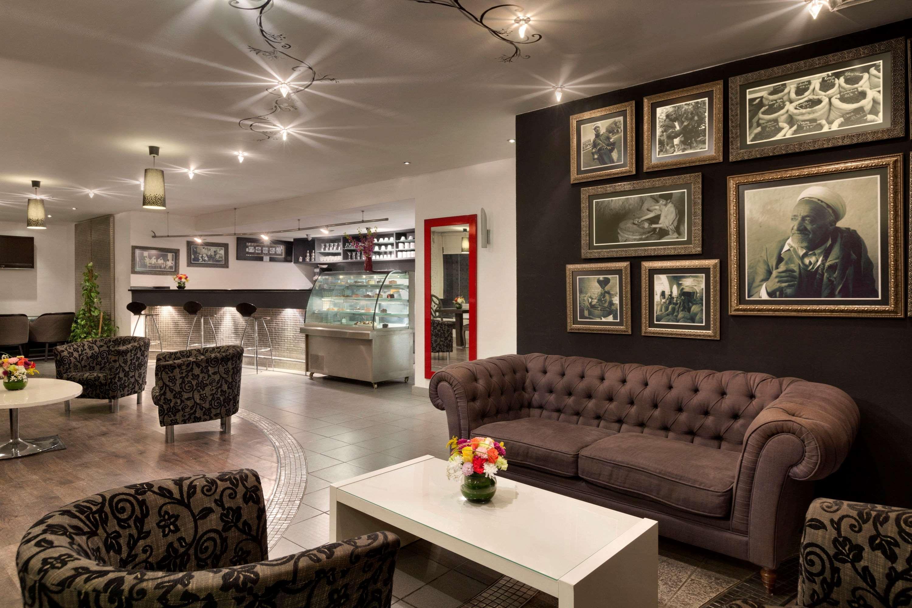Hawthorn Suites By Wyndham אל חובר מראה חיצוני תמונה