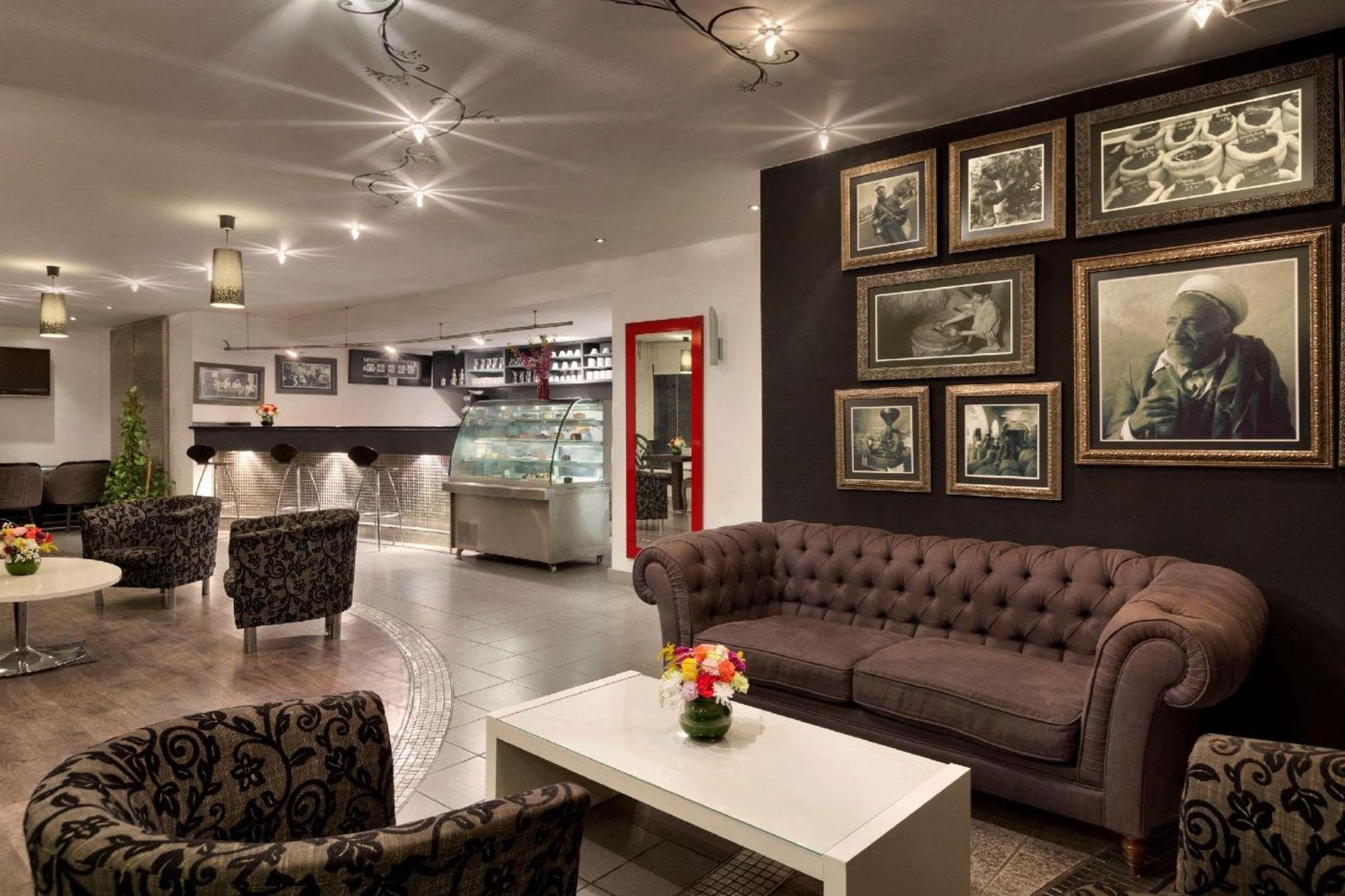 Hawthorn Suites By Wyndham אל חובר מראה חיצוני תמונה